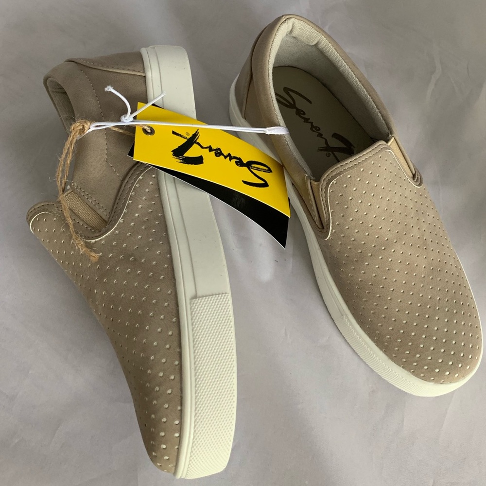 Gemini by Seven NEW faux suede feel slipon loafers